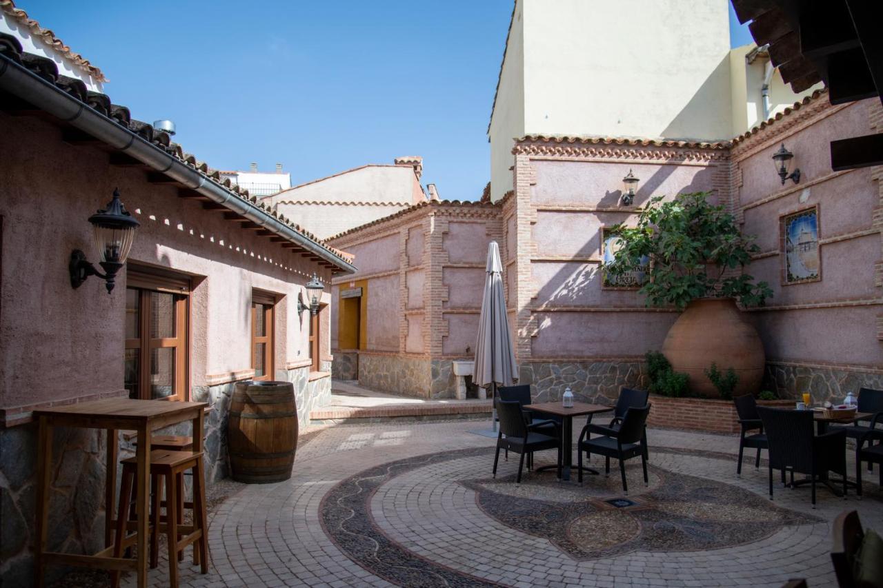 La Encomienda De Oreja Colmenar de Oreja Exterior photo
